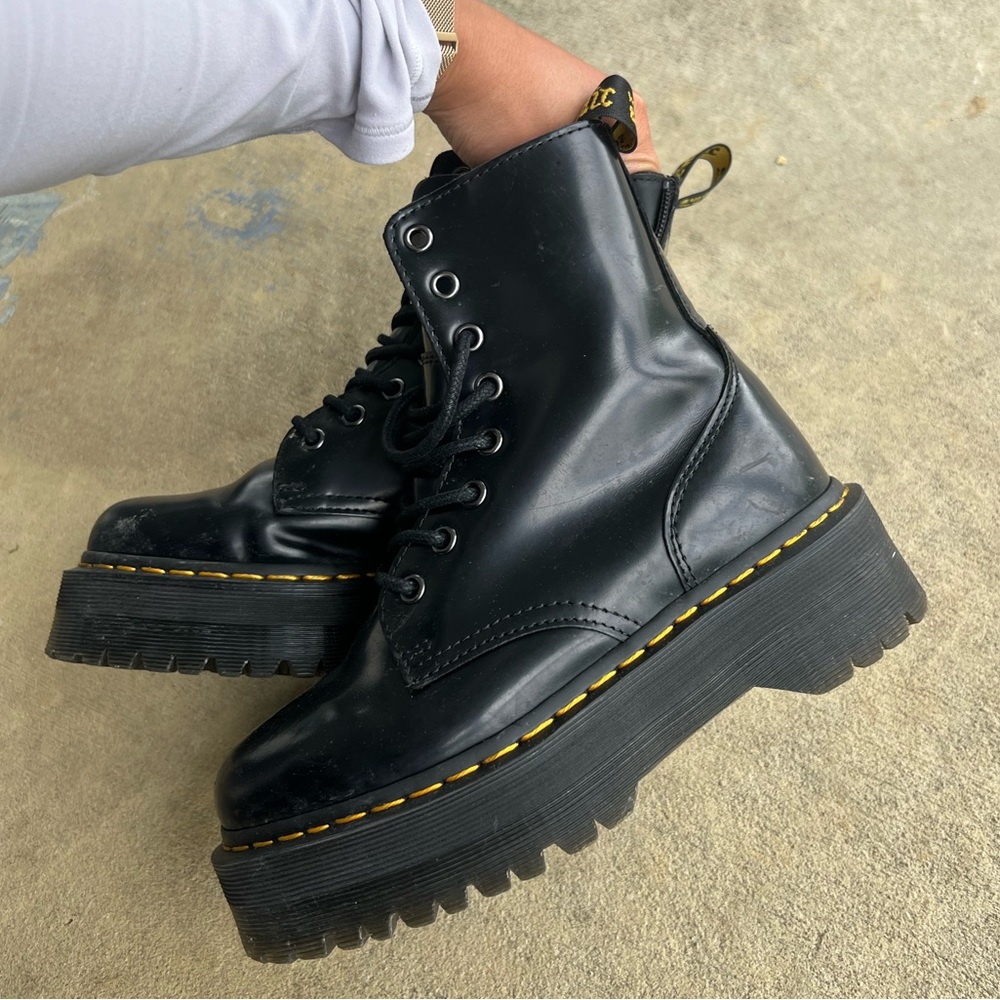 Dr. Martens JADON